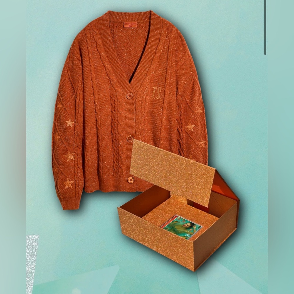 Taylor swift the life of a showgirl cardigan box set.  XS/S Cardigan, CD & box